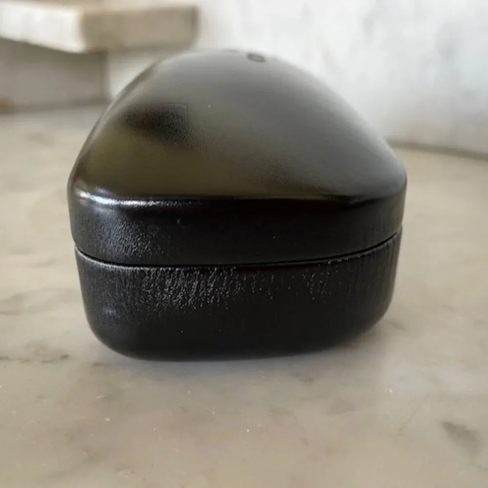 COACH Black Eyeglass Hard Clamshell Case Hinged with Cleaning Cloth